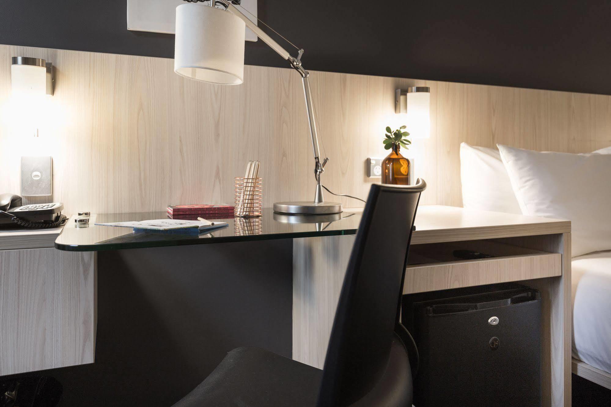 Hotel Ibis Sydney Barangaroo Extérieur photo
